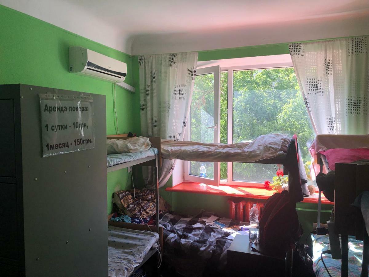 Hikkaduwa Hostel Kiev Buitenkant foto